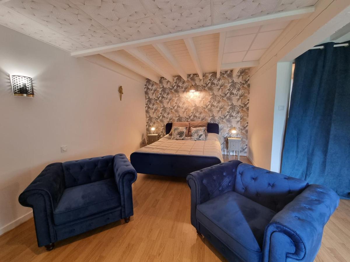 Le Manoir- Cluny Bed & Breakfast Exterior foto