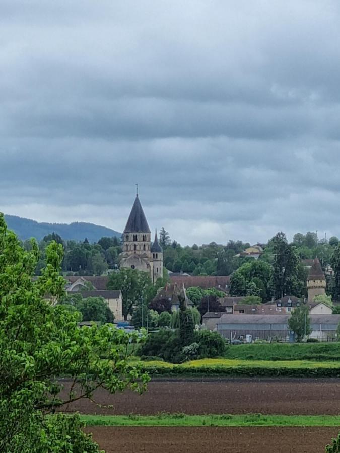 Le Manoir- Cluny Bed & Breakfast Exterior foto